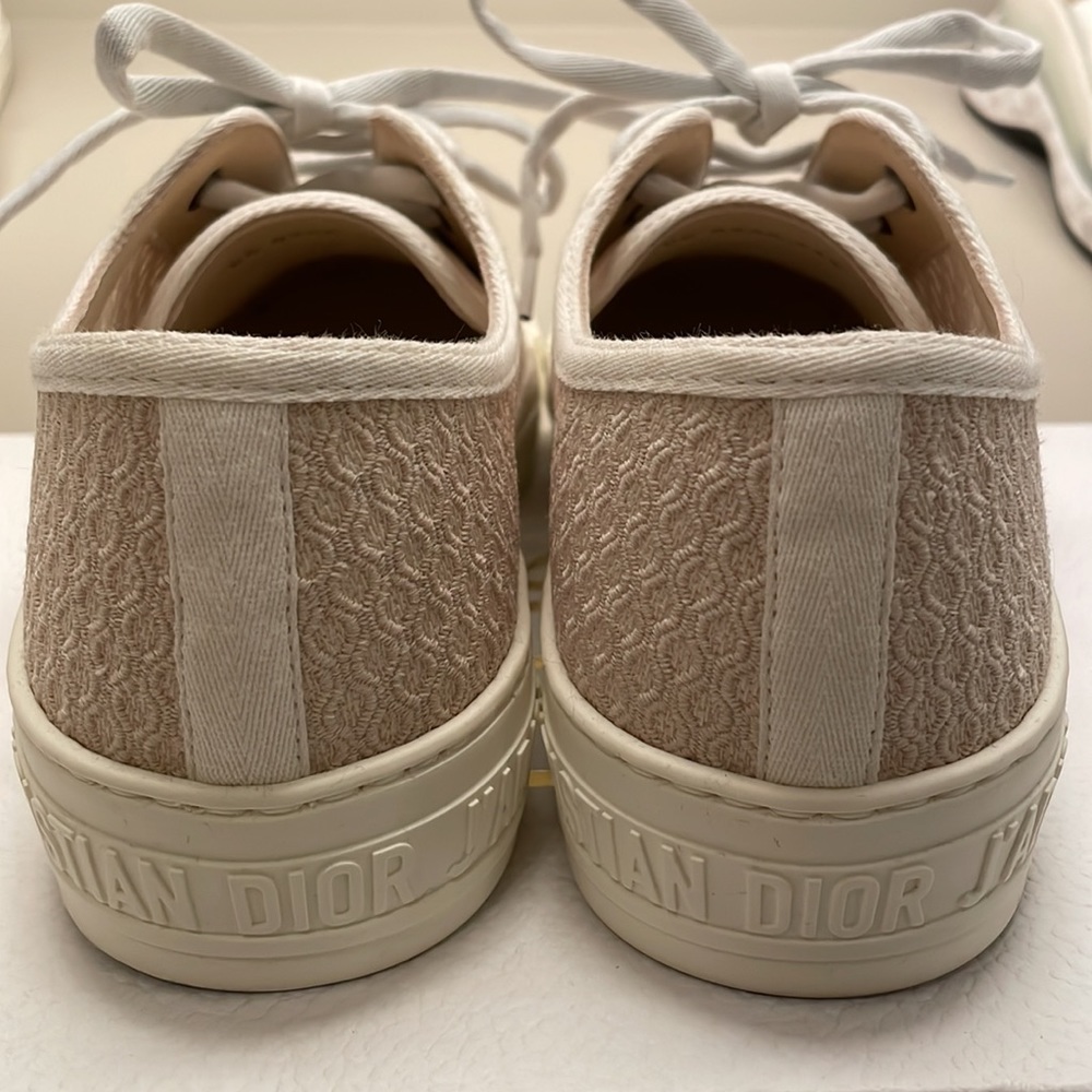Christian Dior Walk’N’Dior low top embroidered sneakers (size 37.5/7.5) - Picture 6 of 10